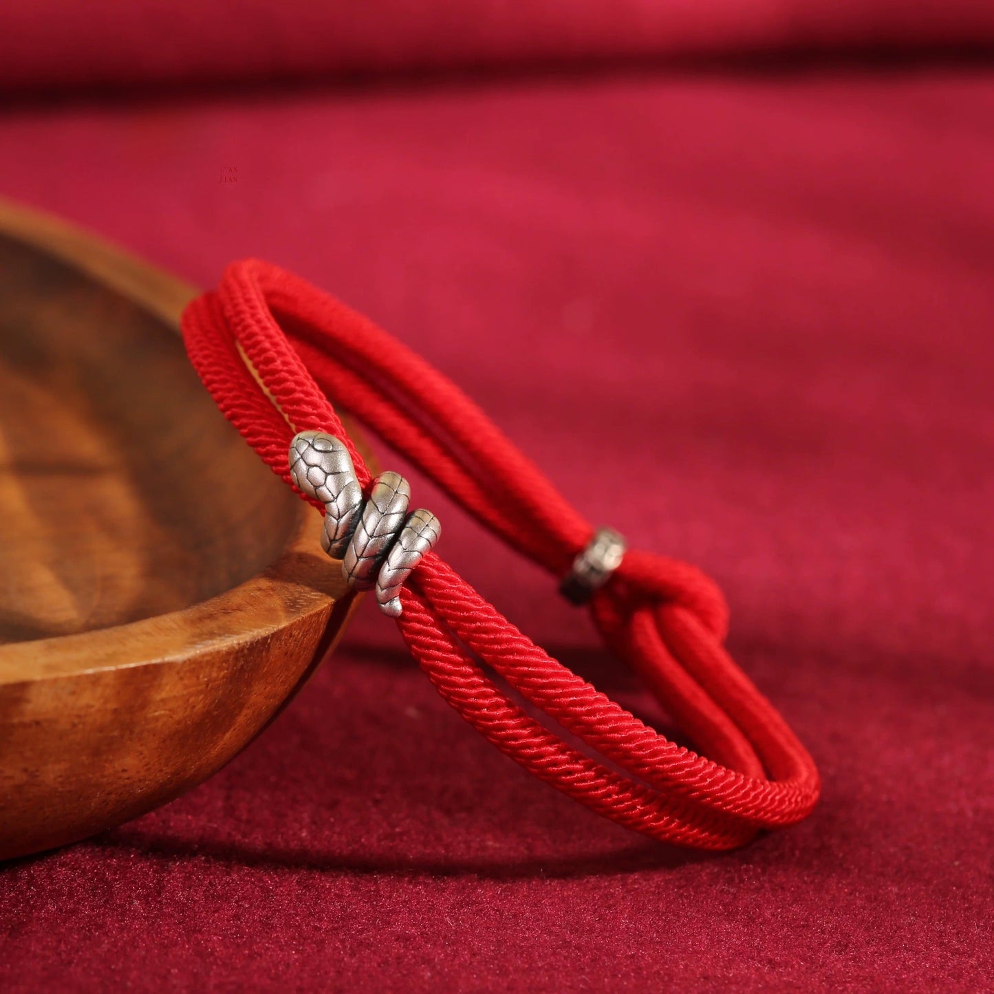 999 sterling silver snake red string bracelet - perfect gift for the chinese new year and zodiac lovers - star8s
