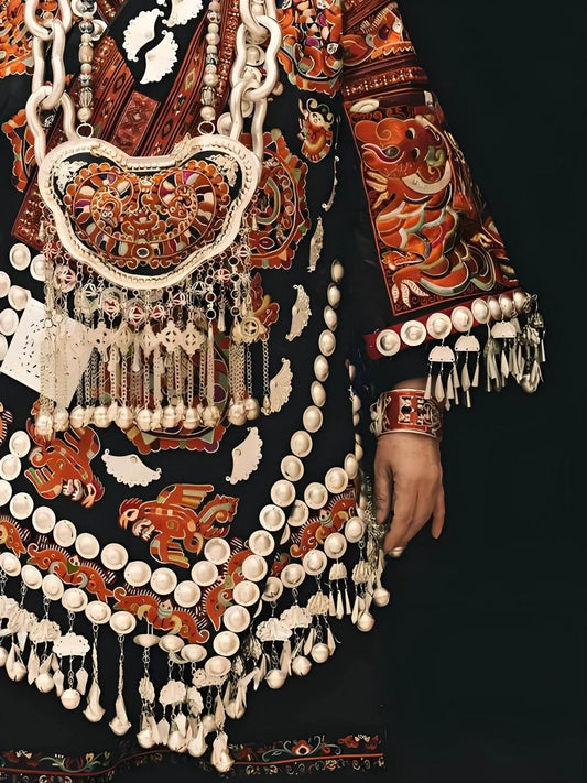 Millennial Miao Embroidery: From "Unity of Humans and Gods" to a Chinese Treasure - STAR8S