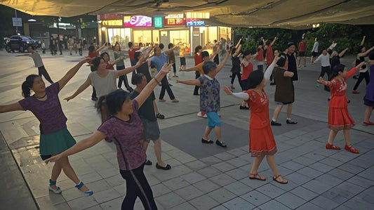 Square Dancing Craze Sweeps Across China - STAR8S