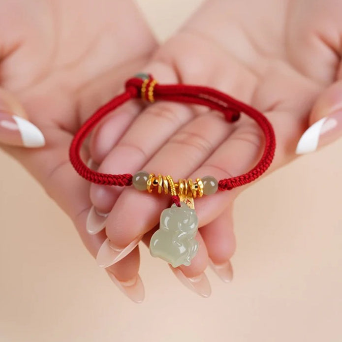 chinese zodiac horse jade red string bracelet