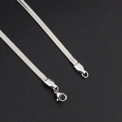 Stainless Steel Flat Snake Chain Necklace for Men Women 4mm Flat Herringbone Chain Sleek Liquid Blade Snake Bone Link Choker Streetwear Hip Hop Minimalist Plain Layering Chain 50cm