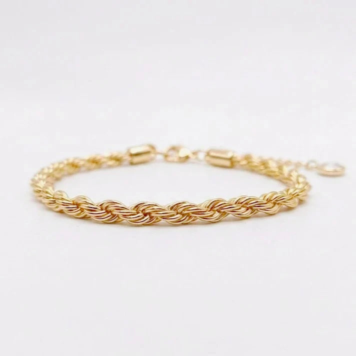 minimalist rope chain bracelet for men premium stainless steel twisted curb link wristband waterproof tarnish-free everyday stackable layering cuff