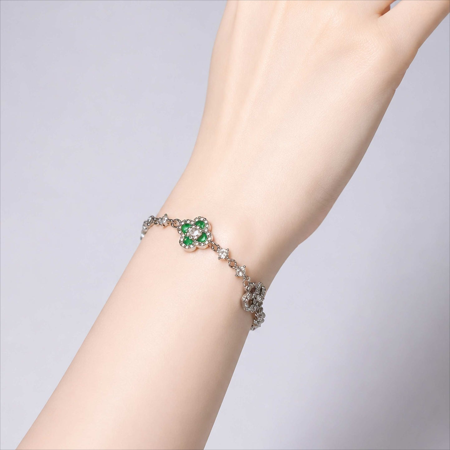 silver four leaf clover bracelet for women emerald green lucky clover charm bracelet sparkly crystal adjustable bolo slider bracelet premium dainty layering jewelry irish good luck gift for her anniversary birthday