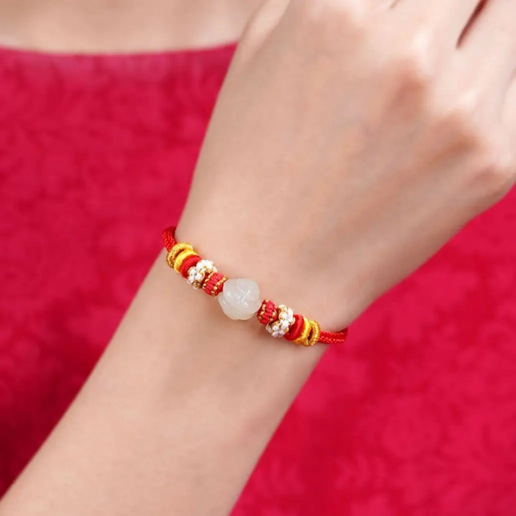 2025 Zodiac Snake Red String Bracelet‌ Hetian Jade & Beaded - STAR8S