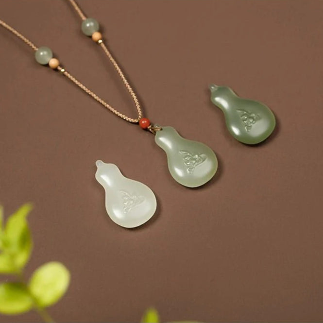 hetian jade gourd pendant necklace