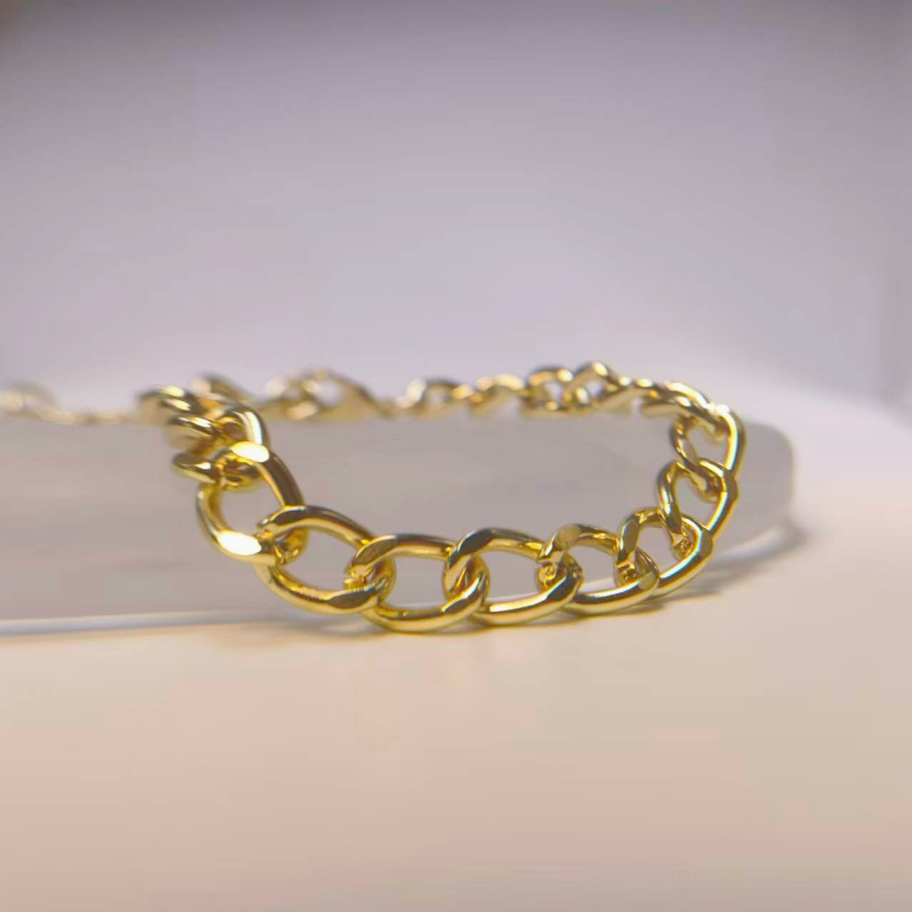 gold plated cuban link chain bracelet for men women premium brass thick heavy duty curb link chain adjustable unisex bracelet statement wrist jewelry gift