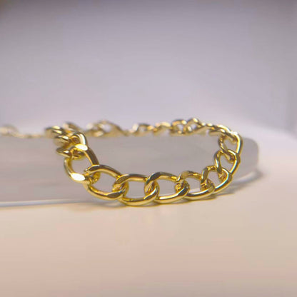 Gold Plated Cuban Link Chain Bracelet for Men Women Premium Brass Thick Heavy Duty Curb Link Chain Adjustable Unisex Bracelet Statement Wrist Jewelry Gift