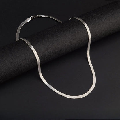 Stainless Steel Flat Snake Chain Necklace for Men Women 4mm Flat Herringbone Chain Sleek Liquid Blade Snake Bone Link Choker Streetwear Hip Hop Minimalist Plain Layering Chain 50cm