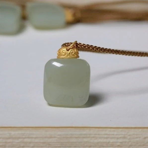 hetian jade necklace pendant