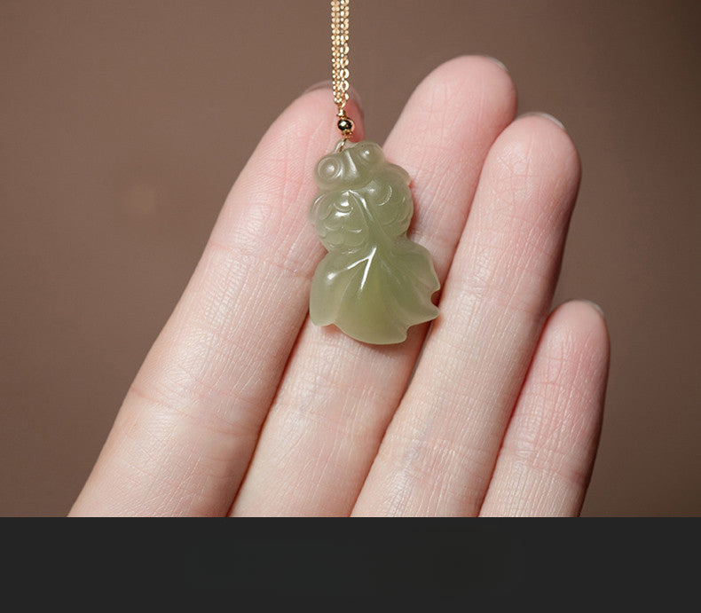 elegant hetian jade koi fish pendant necklace – prosperity and good fortune
