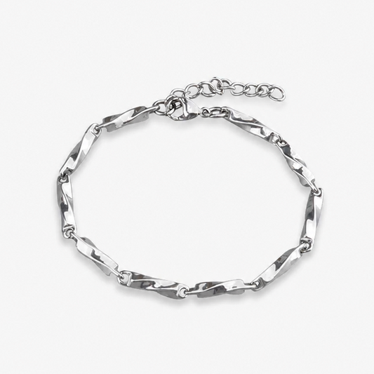 Titanium Steel Mobius Twisted Link Bracelet for Men Women Unisex Minimalist Silver Color Geometric Curb Chain Bracelet Hip Hop Streetwear Waterproof Fashion Jewelry