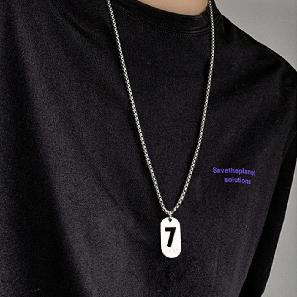 lucky number 7 pendant necklace for men women premium titanium steel dog tag nameplate hip hop punk streetwear jewelry long box chain sweater necklace gift