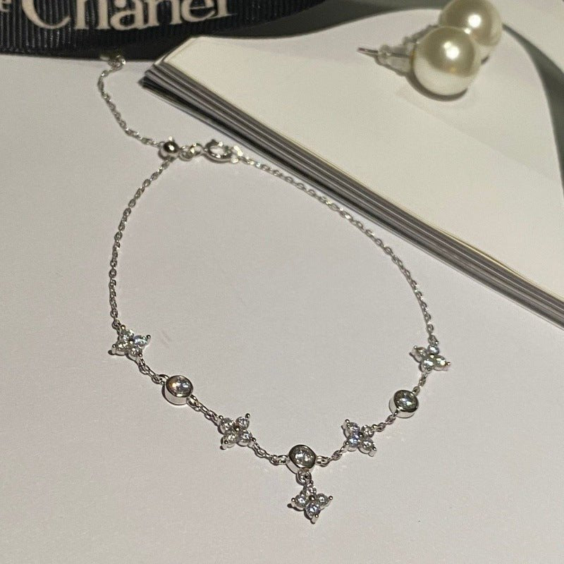 925 Silver Plated 18K Gold Clover Bracelet with Zircon Stones – Elegant, Simple & Luxury Design - STAR8S