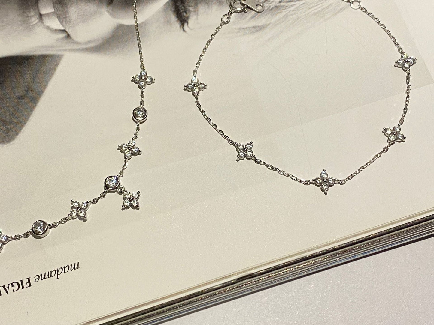 925 silver plated 18k gold clover bracelet with zircon stones – elegant, simple & luxury design - star8s