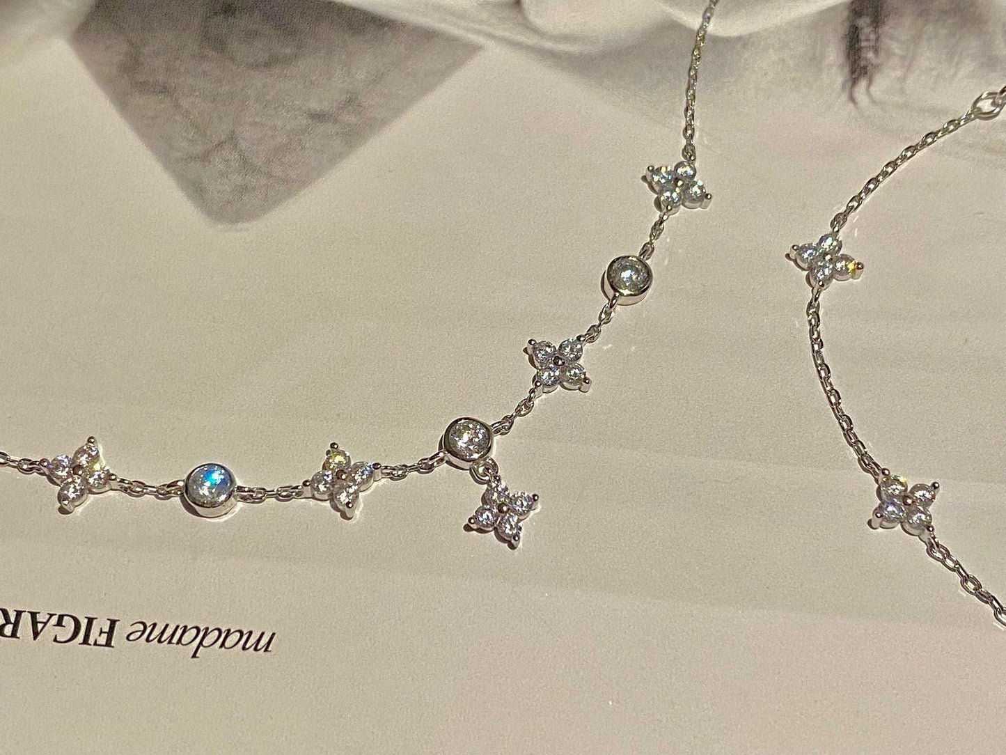 925 silver plated 18k gold clover bracelet with zircon stones – elegant, simple & luxury design - star8s