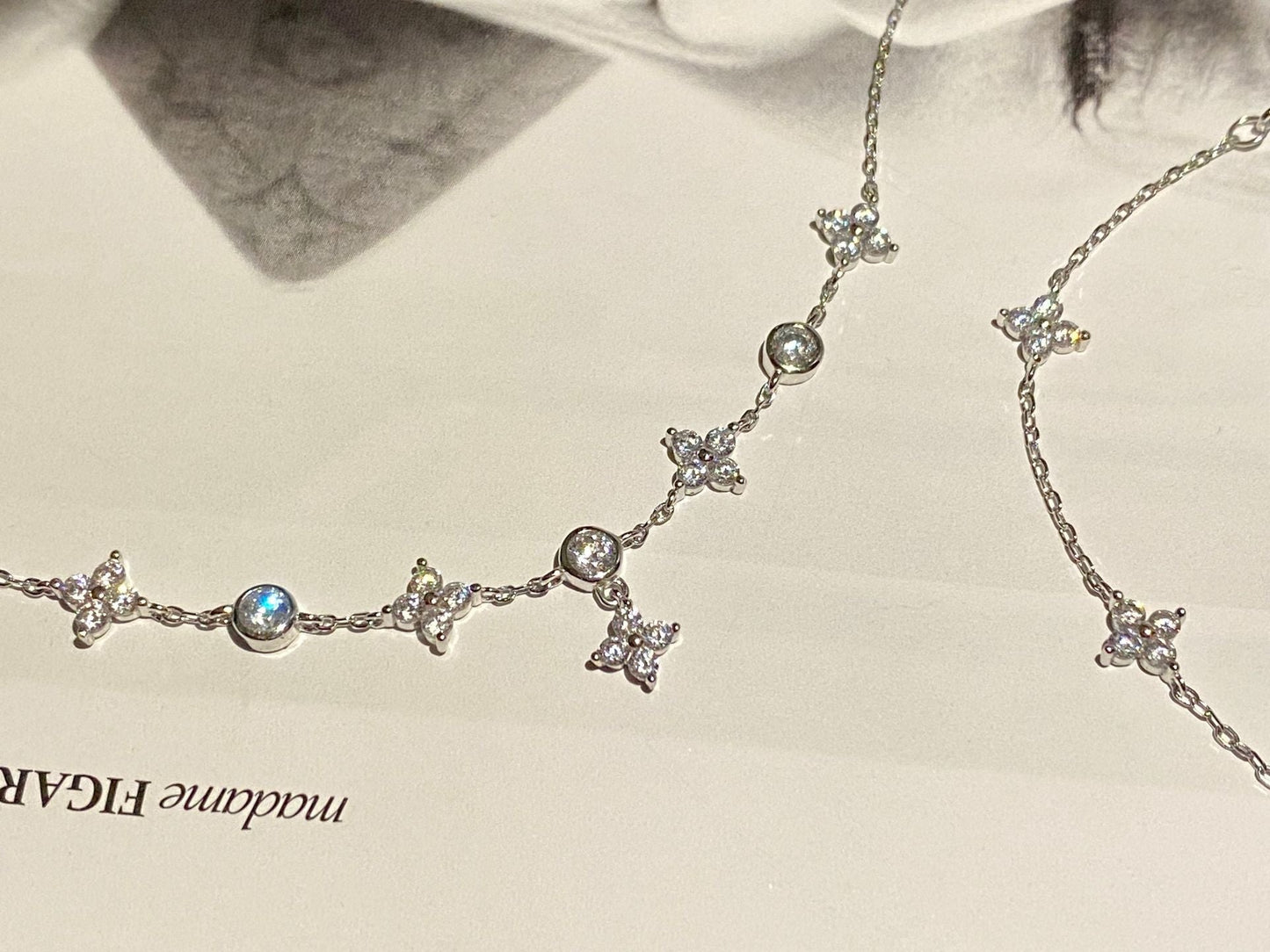 925 silver plated 18k gold clover bracelet with zircon stones – elegant, simple & luxury design - star8s