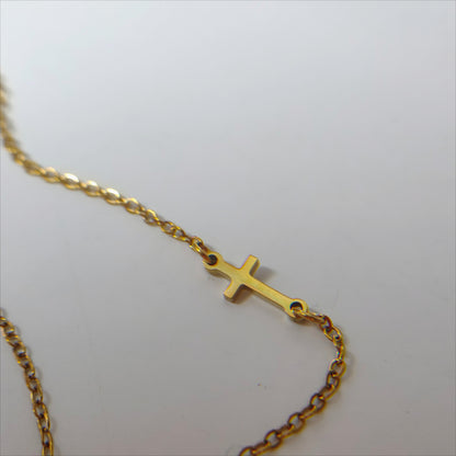 Gold-tone Lariat Necklace for Women Stainless Steel Open Heart Loop Y Necklace Sleek Vertical Drop Cross Pendant Dainty Choker Adjustable Layering Clavicle Chain Christian Faith Religious Amulet Trendy Ins Costume Jewelry Gift 19.29"