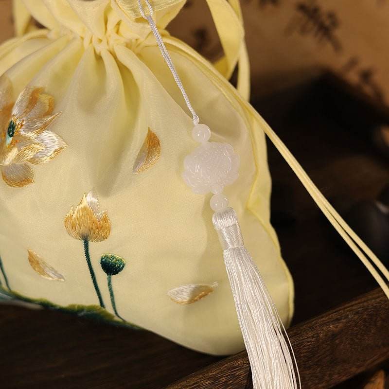 ancient - style chinese suzhou - embroidered crossbody bag with golden lotus patterns in beige - star8s