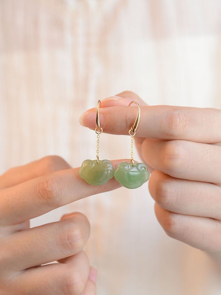 Antique Jade Earrings: Hetian Auspicious Clouds 925 Silver | STAR8S