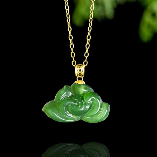 Attractive & Elegant Jade Necklace Modern: Spinach Green Hetian Lotus 18K Fashion | STAR8S