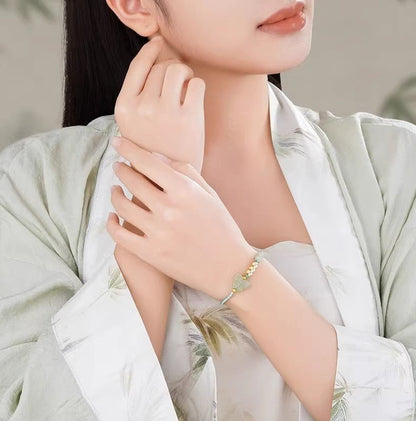 Butterfly Jade Bracelet‌ - Handmade Hetian Jade Birthday Gift | STAR8S
