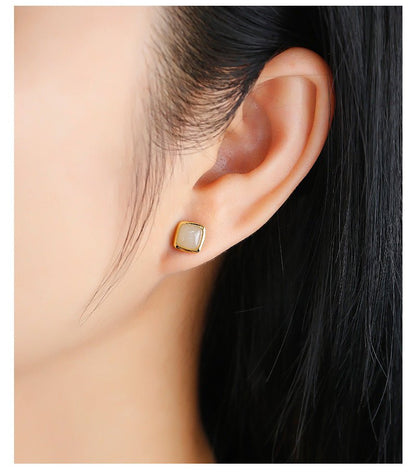 Charming Jade Ear Studs: Nan Hong Agate Sugar Cube Hetian Jade S925 | STAR8S