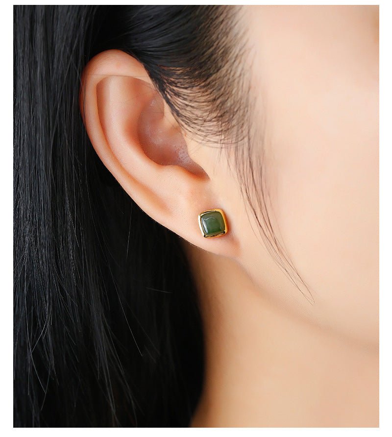 Charming Jade Ear Studs: Nan Hong Agate Sugar Cube Hetian Jade S925 | STAR8S