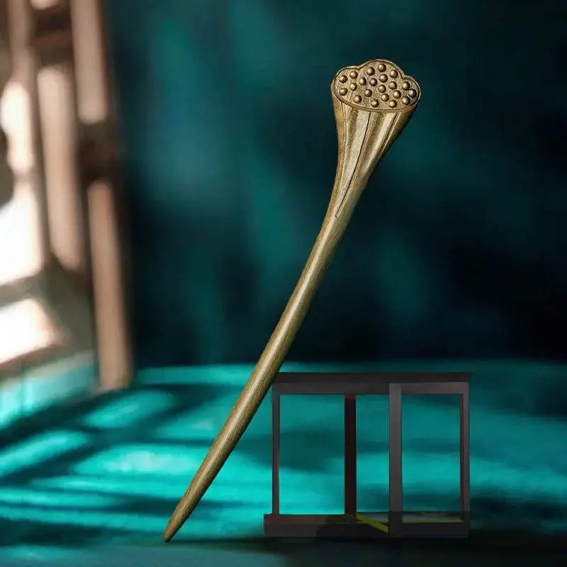 Green Sandalwood Hairpin: Vintage - Modern Style for Elegant Hairstyling - STAR8S