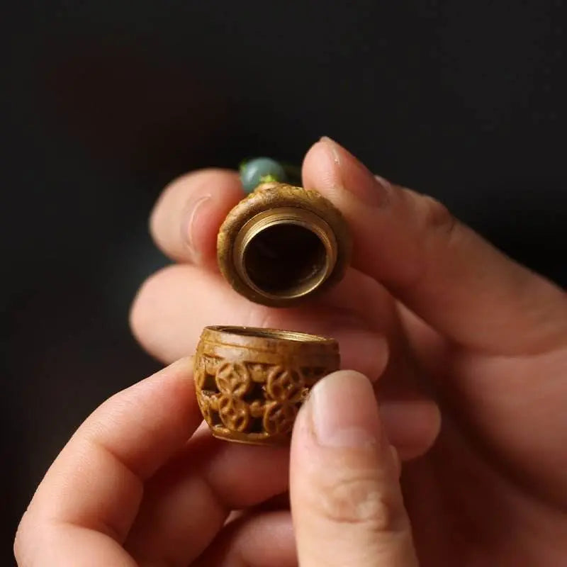 green sandalwood multifunctional diffuser pendant - aroma on the go, creative chinese - style item - star8s