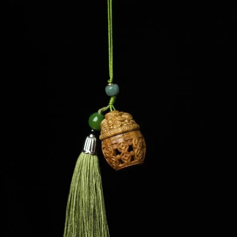 green sandalwood multifunctional diffuser pendant - aroma on the go, creative chinese - style item - star8s
