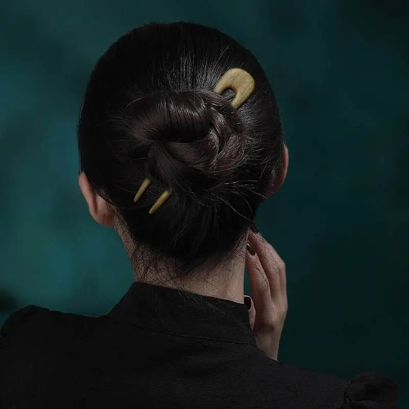 green sandalwood u shaped double prong hairpin for hanfu bun gift - star8s