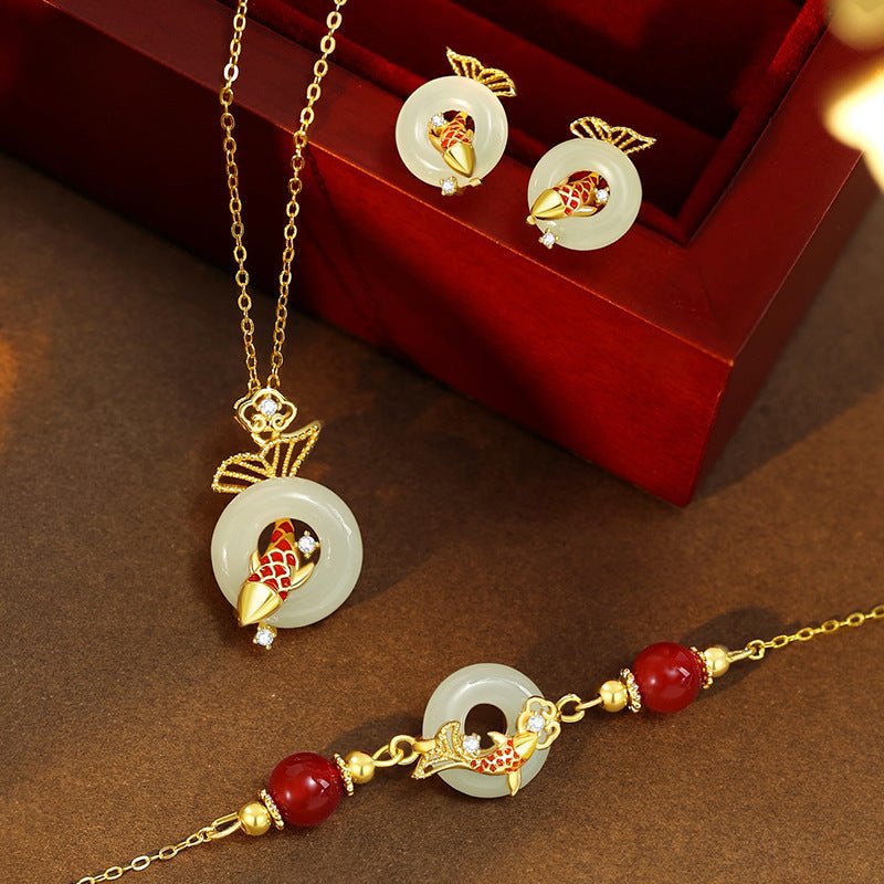 Jade Koi Pendant - Hetian Diving Koi Fish 925 Silver | STAR8S