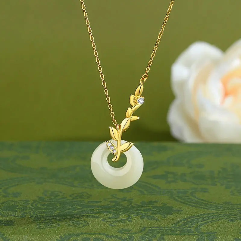 Jade Necklace Silver - Hetian Wheat on 925 Silver Safety Button | STAR8S