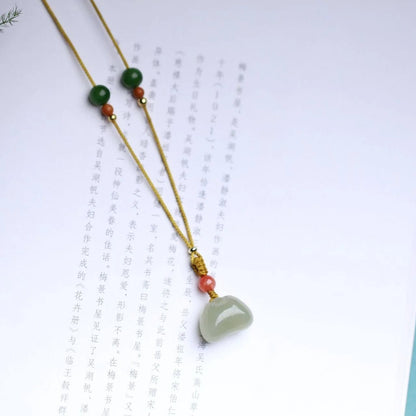 Jade Stone Necklace - Heitian Hanging Lock Pendant for Men & Women‌ | STAR8S - STAR8S