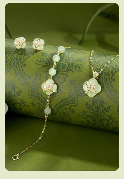 Magnolia Clover Earrings Ear Studs - 925 Silver Hetian Jade New Chinese | STAR8S