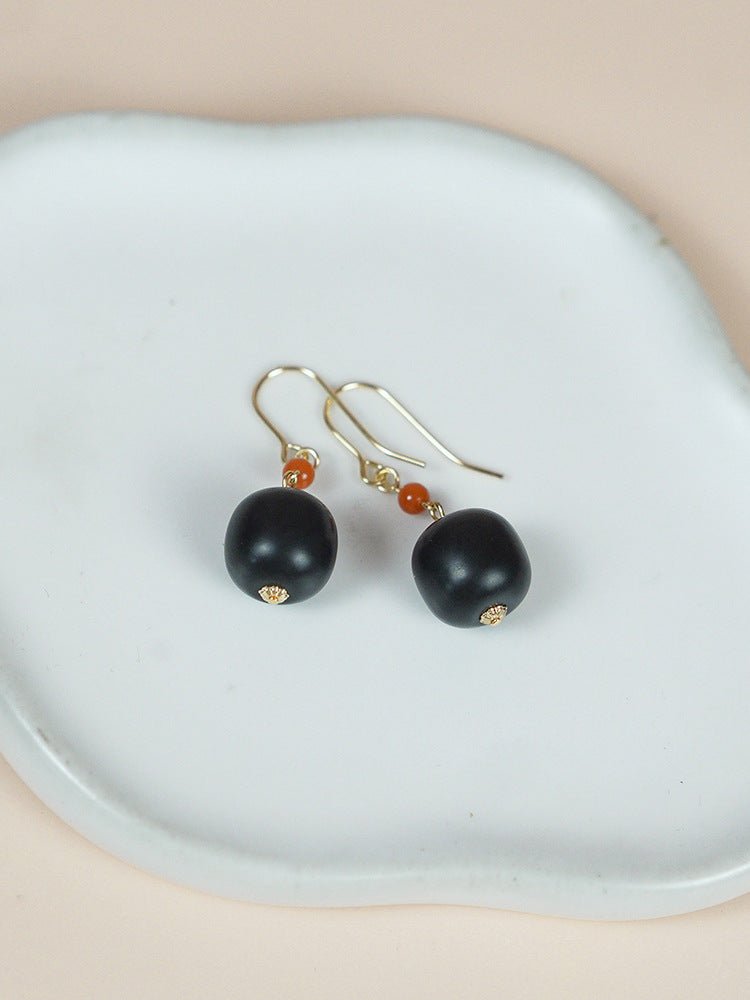 hetian dark jade earrings with nanjiang red agate beads | star8s