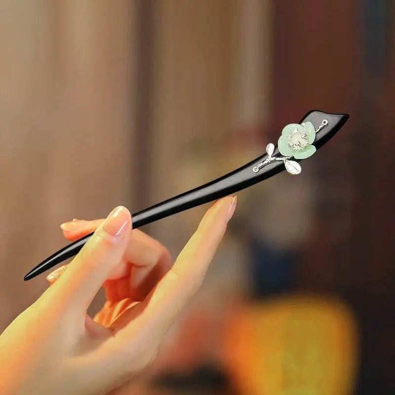 New Chinese Intangible Heritage Sandalwood U pin for Vintage Bun, Show Oriental Elegance - STAR8S