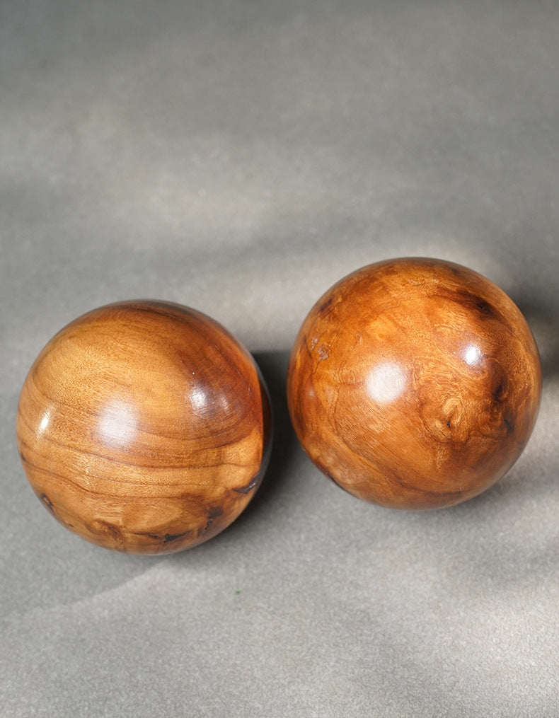 lightning-struck jujube wood massage ball – hand-carved health ball for elderly, natural wooden wellness gift