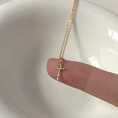 925 Sterling Silver 18K Gold Plated Cross Necklace - Hammered Design Minimalist Chic