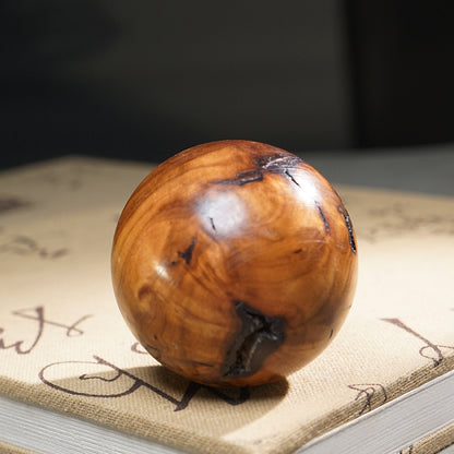 Lightning-Struck Jujube Wood Massage Ball – Hand-Carved Health Ball for Elderly, Natural Wooden Wellness Gift