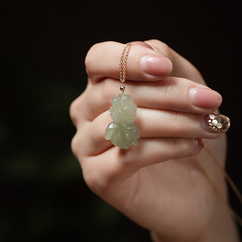 elegant hetian jade koi fish pendant necklace – prosperity and good fortune