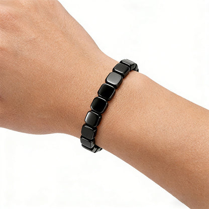 Natural Black Hematite Stone Bracelet for Men Raw Iron Ore Crushed Nugget Beads Asymmetric Beaded Bracelet Y2K Hip Hop Gothic Punk Rock Wristband Retro Industrial Stacking Jewelry Holiday Gift