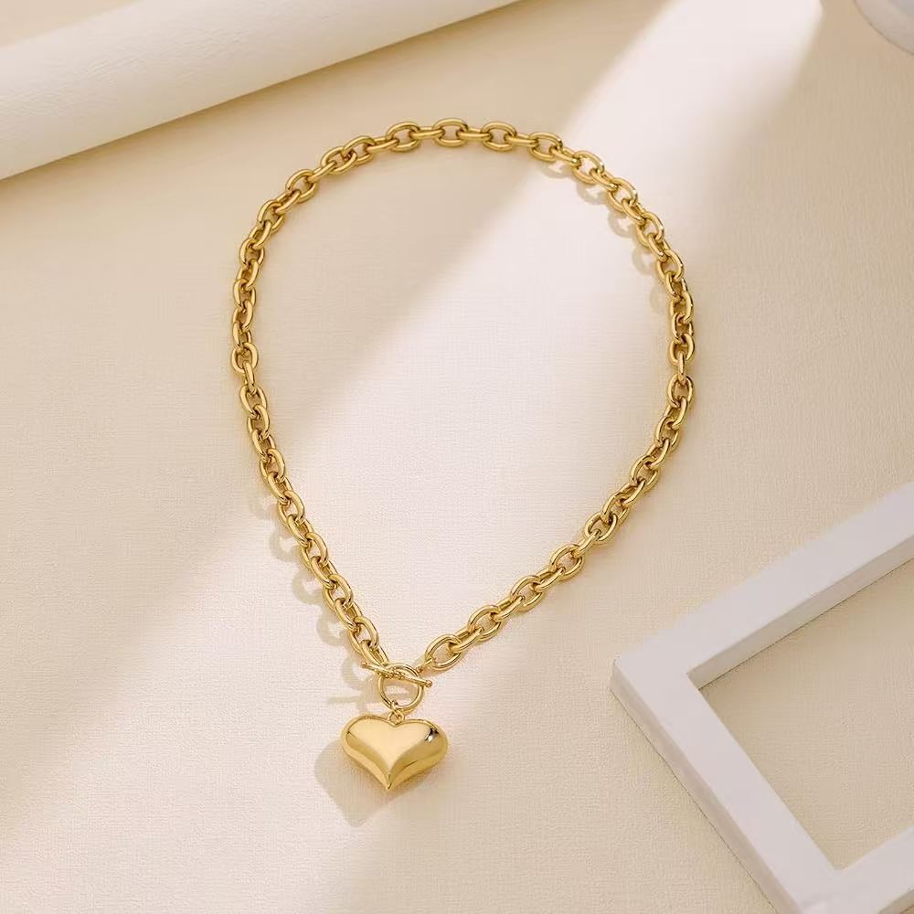 gold plated chunky chain necklace for women puffy heart pendant necklace minimalist bold link chain necklace with front ot toggle clasp jewelry gift