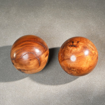 Lightning-Struck Jujube Wood Massage Ball – Hand-Carved Health Ball for Elderly, Natural Wooden Wellness Gift