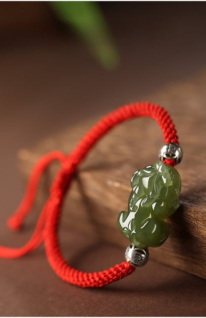 PiXiu Wealth Red String Bracelet‌ - Hetian Jade | STAR8S