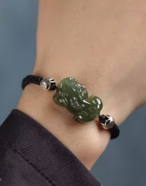 pixiu wealth red string bracelet‌ - hetian jade | star8s