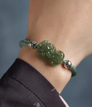 PiXiu Wealth Red String Bracelet‌ - Hetian Jade | STAR8S