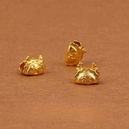 Red String Bracelet with Gold Dragon Charm – Adjustable Handwoven Bracelet for Good Luck & Prosperity - STAR8S