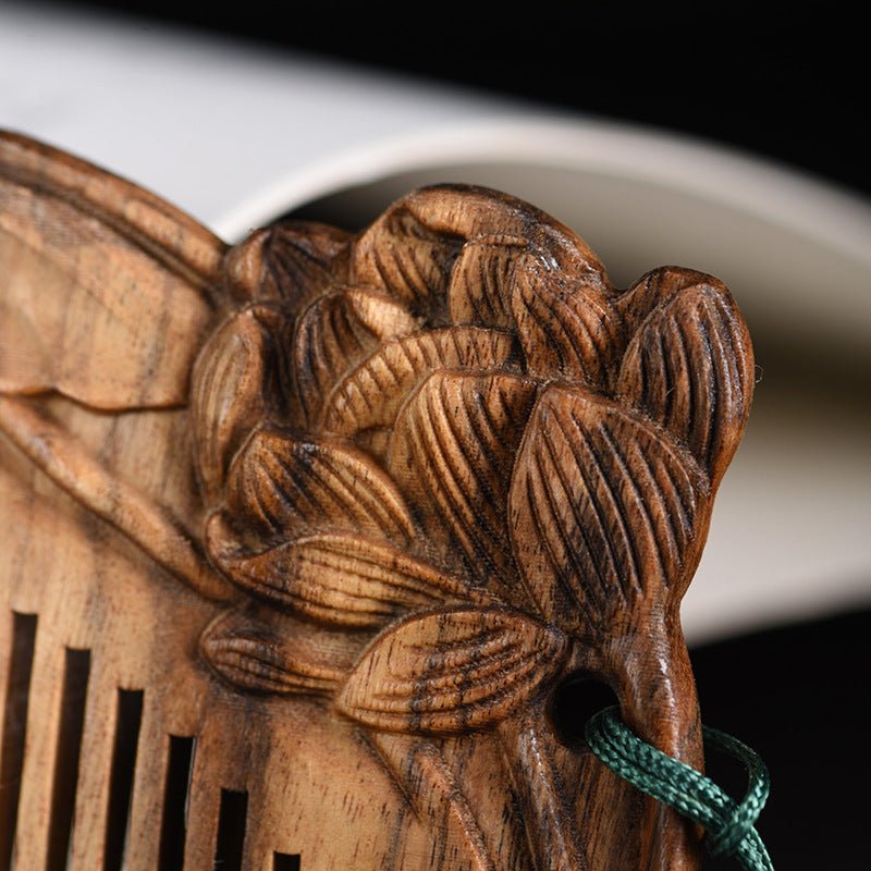 Agarwood carving wood comb log sunken treasure comb collection double - sided carving gift Jiapin wood carving craft small gift - STAR8S