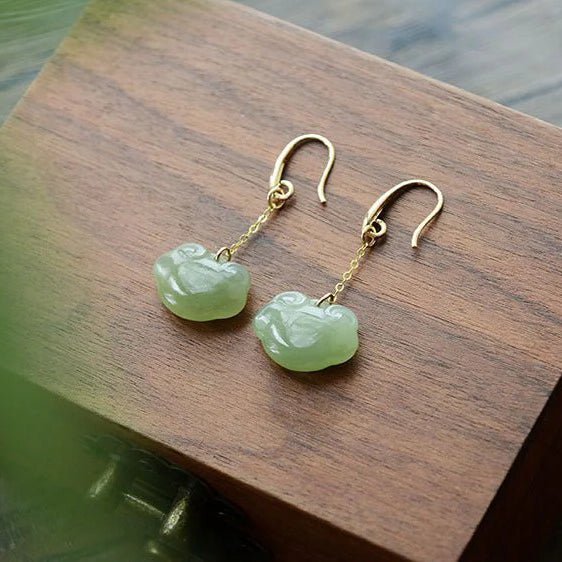 antique jade earrings: hetian auspicious clouds 925 silver | star8s - star8s